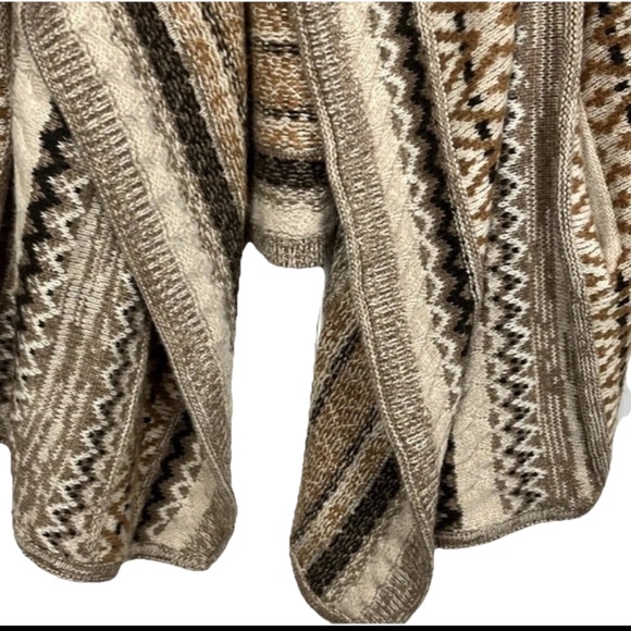 J. Jill Womens Waterfall  Cardigan L Brown Tan Cream Pockets Aztec Wool EUC 2X - Picture 5 of 5